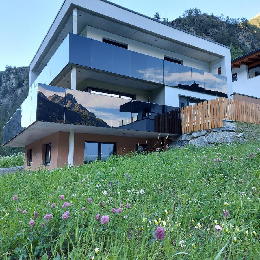 Apart Montis Längenfeld Exteriér fotografie